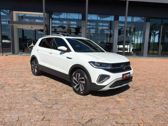 VOLKSWAGEN T-CROSS 1.4 250 TSI TOTAL FLEX HIGHLINE AUTOMÁTICO VOLKSWAGEN T-CROSS 1.4 250 TSI TOTAL FLEX HIGHLINE AUTOMÁTICO